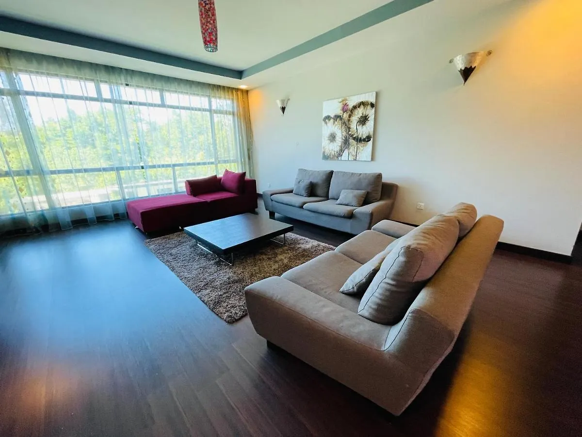 Aa Residen Luxury Condo Homestay 18Mins Walk Tanjung Aru Beach & Golf Course, Not Beach Side Resort Kota Kinabalu 0*,  Malaysia